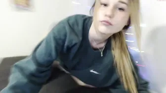 strawberry  seductive babe fucks both holes