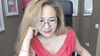 golden_n lustful skin jerks off shaved cunt