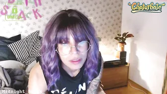 midnight_snack_ graceful bitch masturbates pussy