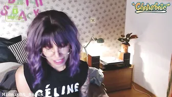 midnight_snack_ graceful bitch masturbates pussy