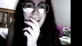 nerdygirl30 handjob home