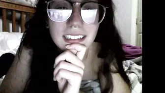 nerdygirl30 handjob home