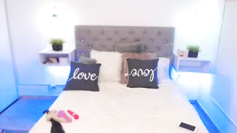 nata_rider_ slutty bitch masturbates cunt