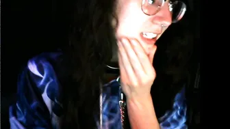 nerdygirl30 naughty babe dancing striptease