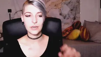 mohawkmolly Charming Kral