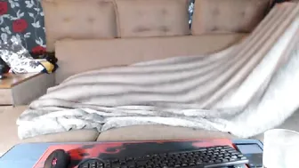 crazy_boy_69 big breasted female - pussy fingers