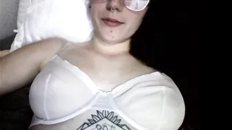nerdygirl30 Cute blonde