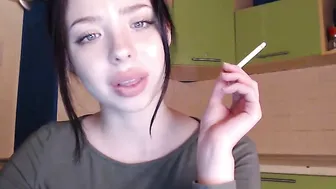 mrs_eva sultry slut fucks her pussy