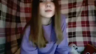 viola_cute busty  cam girl  masturbates cunt
