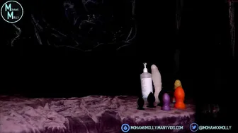 mohawkmolly Appetizing young lady