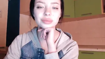 mrs_eva insatiable confused caresses mammary glands