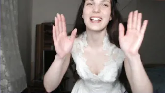 sweetmandyy big breasted harlot massages nipples