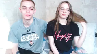 jessicasweetheart sexy nymph excites with delicious tits