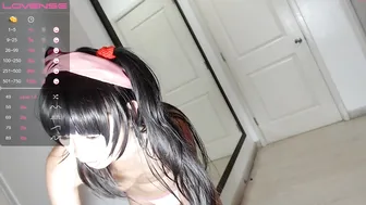 nekolicious143 cute chick masturbates juicy twat