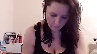 rachael_wild Slender confused