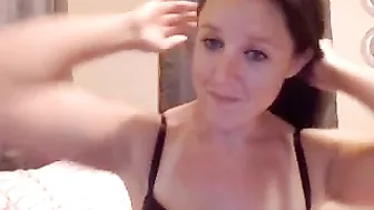 rachael_wild graceful bitch fucks both holes