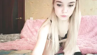 babyfromtheforest tanned lady fucks her friend