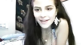 lillyspunk slim bitch jerks off with sex toys