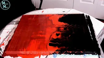 mohawkmolly busty brunette chats in free chat