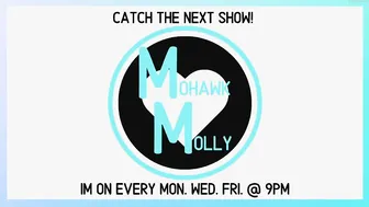 mohawkmolly busty brunette chats in free chat