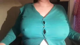 cometshalley hot babe fucks both holes