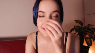 feluriann elegant  cam girl  engaged in lustful caresses