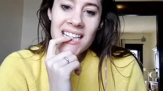 lala_nibbles 7.04.2020 130_female chaturbate