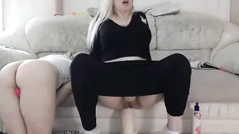 Kamila5555555  young chicks dance striptease