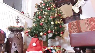 Sybella Ganz verdorben am Weihnachtsmorgen