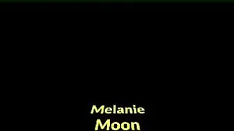 MelanieMoon Als Creampie Fotomodel von 8 M?дnnern vollgepumpt