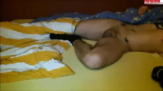 mydirtyhobby katy-young Wer hat in meinem Bettchen geschlafen