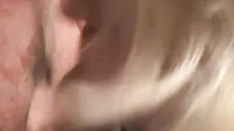 Sharon-Privat In der Telefonzellen fetten Schwanz tief geblasen