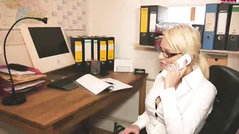 mydirtyhobby San226MegMDG_An_alle_Mitarbeiter_Zur_neuen_Managerin_hochgefickt