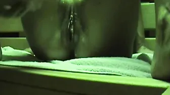 mydirtyhobby Hot-Schneckchen_-_Gefistet_in_der_Sauna