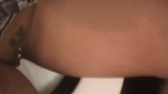 SexAndHotMegMDH_Beim_Pipi_machen