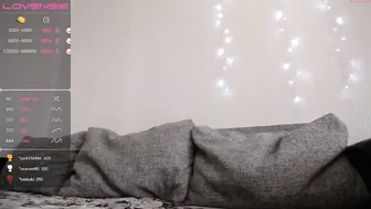 harmonicdiv cute brunette fucked cunt with phallus