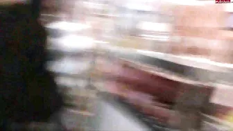 Selina-666 Auf der gr??nen Woche gefickt