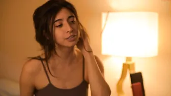 lizmreow cute slut fucks himself in the ass