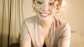 vanessakarter Obstinate queen jerking pussy