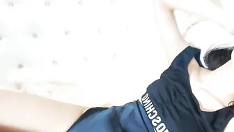 nayoko Young courtesan fingering both slits at once