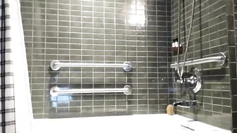 sphynxlions Shy fan shows shaved cunt