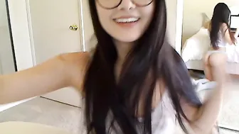 nara slut fucks pussy and cums