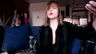 el__  private  with a toy