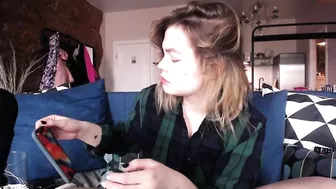 el__  private  with a toy