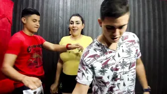 best_gangbang enjoying sex