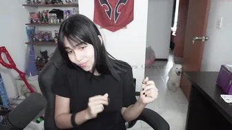 laura_cornett sexy slut caresses sex lips