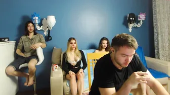 sexyru_couple sweet blondie fucks with a toy