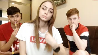 all_cryst skin posing nude