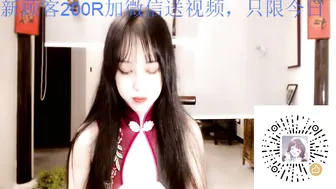 cn_alice adorable chick engages in double penetration