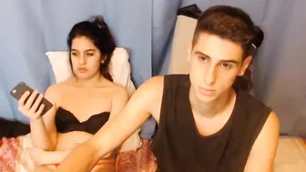 simon_lola beautiful bitch jerks off with an unusual device